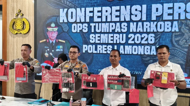 Belasan Tersangka Diamankan, Polres Lamongan Ungkap Peredaran Narkoba
