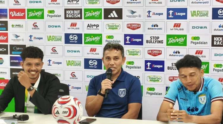Tampil Atraktif, Persela Lamongan Tundukkan Persis Solo 2-0