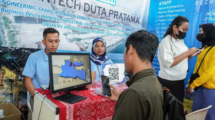 Lowongan Kerja Lamongan Meningkat, Perusahaan Buka 427 Kesempatan Baru