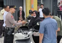 Respons 110, Polres Lamongan Mediasi Sengketa Tunggakan Kendaraan