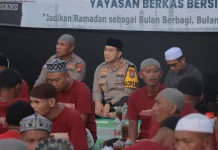 Berbagi Kebersamaan, Kapolres Lamongan Bukber di Yayasan Polisi Purnomo