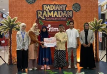 50 Anak Yatim di Tuban Diajak Bermain dan Belanja saat Ramadan
