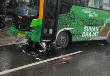 Bus Trans Jatim Kecelakaan di Solokuro