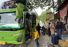 Arus Balik Mulai Terasa, Penjualan Tiket Bus di Lamongan Meningkat