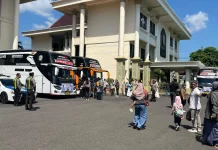 Pemkab Tuban Berangkatkan Ratusan Peserta Balik Mudik Gratis