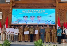 Bupati Tuban Minta Kades Hibahkan Lahan untuk Pembangunan Infrastruktur Desa