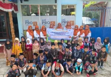 Kunjungan Edukatif TK ke RRI Tuban