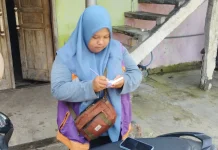 Pengemudi Ojol Perempuan Lamongan Sampaikan Pesan Jadi Wanita Tangguh