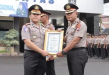 Kasus Viral Babat Terungkap 3 Hari, Polisi Lamongan Diganjar Penghargaan