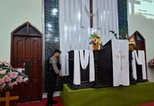 Polres Lamongan Sterilisasi Gereja saat Ibadah Kenaikan Yesus Kristus