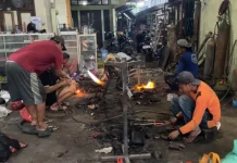 Jasa Pembakaran Kepala, Kaki Kurban di Lamongan Laris saat Iduladha