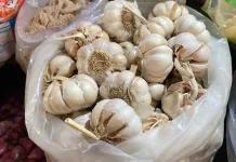 Harga Bapok di Tuban Cenderung Naik, Bawang Putih Naik Drastis