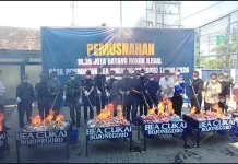 Bea Cukai Bojonegoro Musnahkan 10 Juta Rokok Ilegal, Selamatkan Kerugian Rp7.7 M