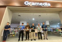 Wujud Peningkatan Literasi, Masyarakat Antusias Serbu Toko Buku Pertama di Tuban