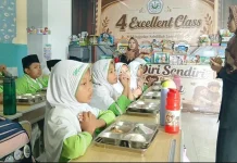 Siswa Lamongan Antusias Sambut Kembalinya Program Makan Bergizi Gratis