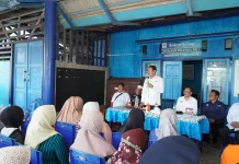 Bupati Lamongan Temui Keluarga ABK KMN Entok, Pastikan Pencarian Berlanjut