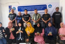 UNIROW Dampingi UMKM Lele Tuban Kembangkan Produk Olahan