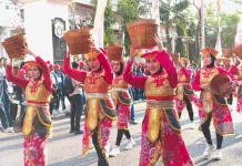 Semarak HUT RI, Prajurit Kodim 0812 Lamongan Karnaval Budaya Nusantara