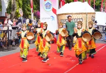 Karnaval Pelajar Lamongan Tampilkan Keragaman Budaya Nusantara