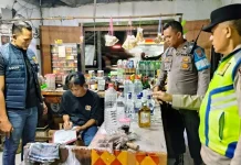 Polsek Deket Sita Puluhan Botol Miras, Berawal dari Laporan Warga