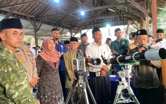 Hasil Pantauan Hilal Kemenag Tuban Tidak Terlihat