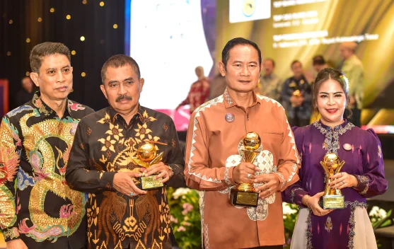 Bupati Lamongan Raih Penghargaan Nasional, Top Pembina BUMD 2026