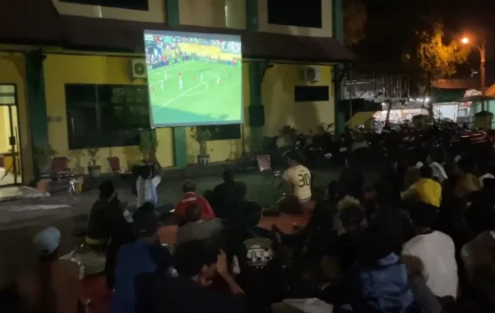 Meriah, Final Piala Dunia di Kantor DPD Golkar Lamongan Diwarnai Doorprize Kambing