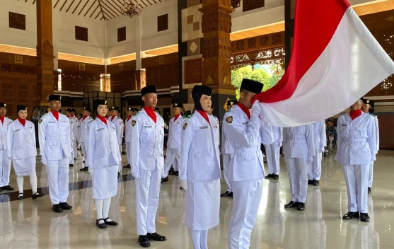 Bupati Tuban Kukuhkan 76 Anggota Paskibraka Tahun 2026