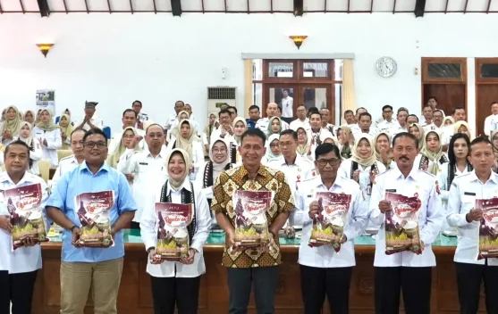 Perkuat Kemandirian Petani Melalui Peluncuran ASN Bojonegoro Peduli Pangan