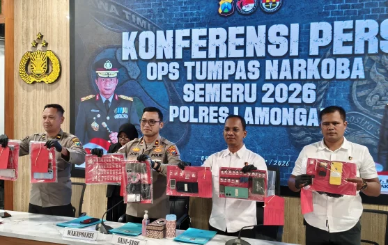 Belasan Tersangka Diamankan, Polres Lamongan Ungkap Peredaran Narkoba