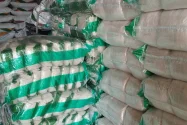 Harga Gula dan Minyak Melonjak, Pedagang Kecil Sulit Bertahan