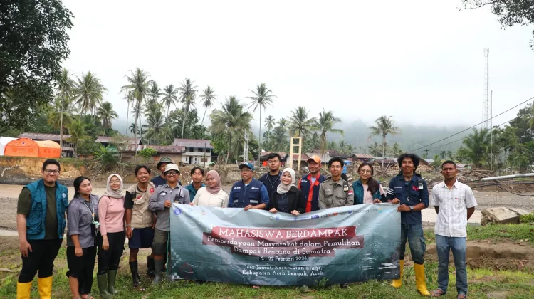 Students Deploy Water Filtration Systems in Sumatra's Village