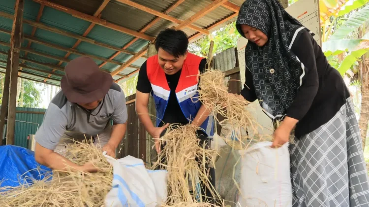 Pertamina Turns Farm Waste into Energy in West Sumatra