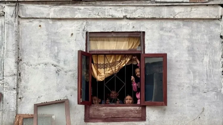 Aceh Children Receive Trauma Healing After Devastating Floods