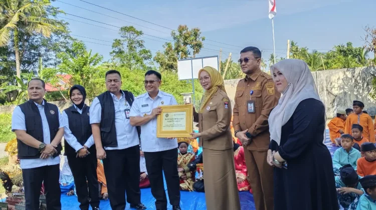 Defense Council Discusses Post-Disaster Economic Recovery Strategy in Sumatra
