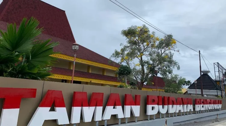 Indonesia Enhances Bengkulu Cultural Park Management