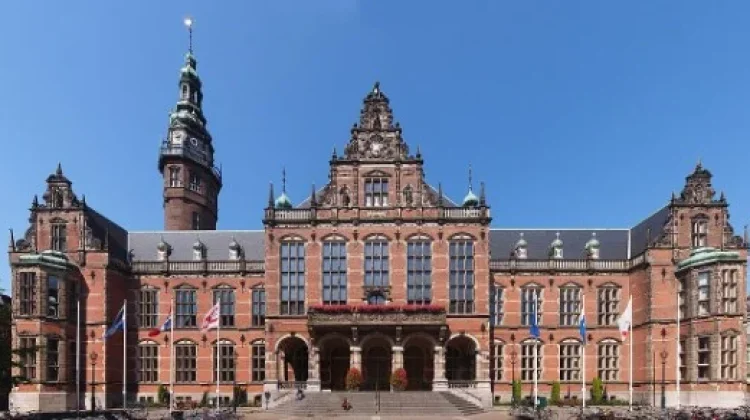 Ramadan in the Student City of "Groningen": Preserving Faith Amid Dutch Society