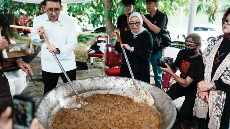 Indonesia Blends Culinary Diplomacy and Aid for Sumatra