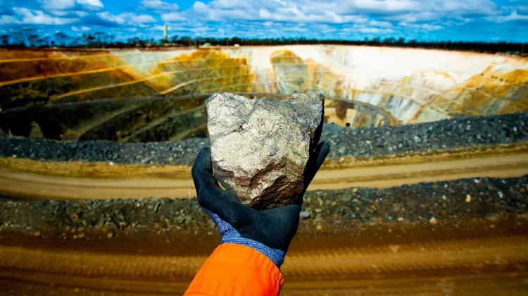 Showcasing Critical Mineral, Indonesia Joins Canada Mining Convention