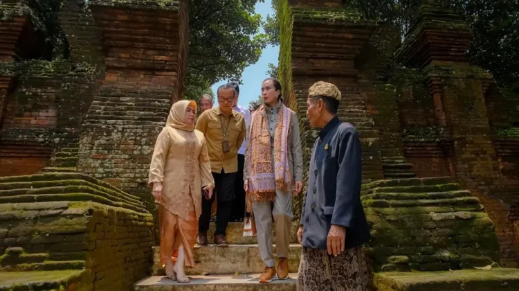 Minister Widiyanti Inspects Readiness of Tourism Destinations on Public Holiday