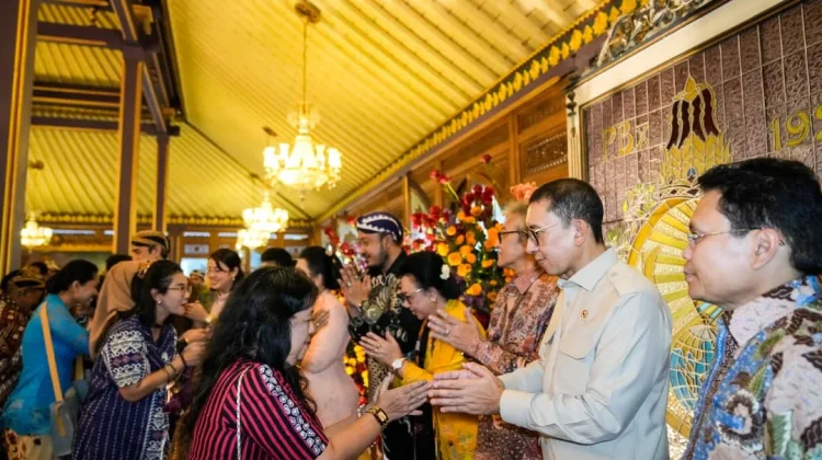Indonesia Pushes Cultural Revitalization at Surakarta Palace Event