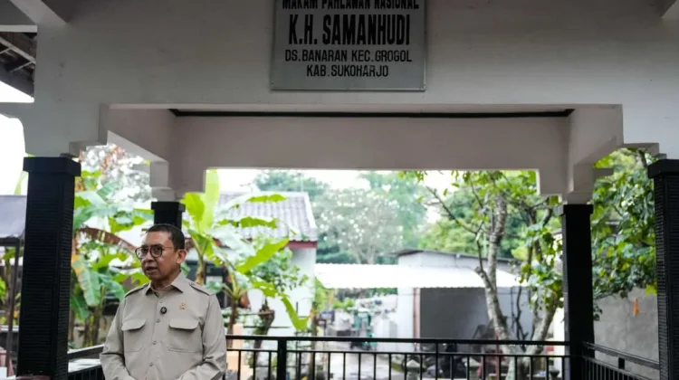 Indonesia Honors National Pioneer at Samanhudi Gravesite Visit
