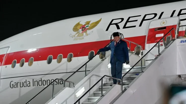 President Prabowo Arrives in Tokyo, Begins First Japan Visit