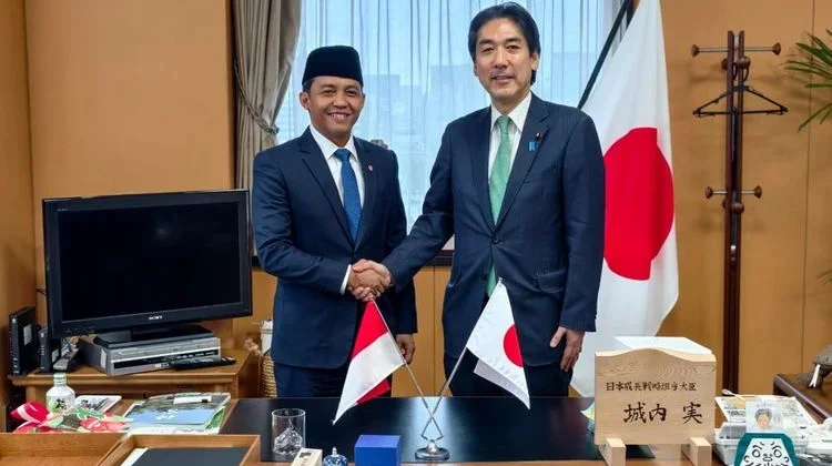 Ministers Raja Antoni, Kiuchi Enhance Indonesia–Japan Forestry Ties