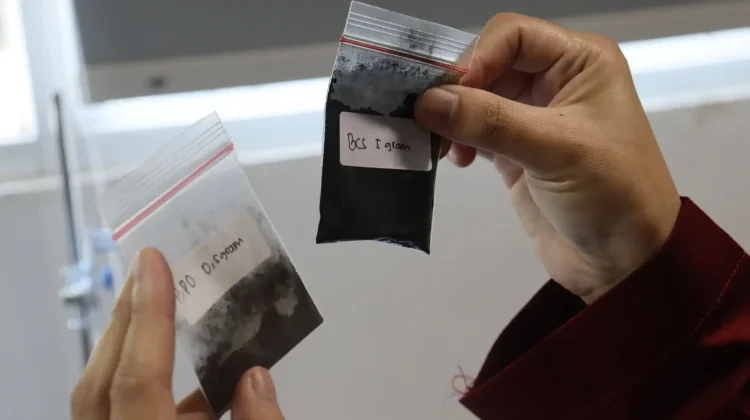 BRIN Develops Nanocarbon Catalyst from Battery Waste for Hydrogen Production
