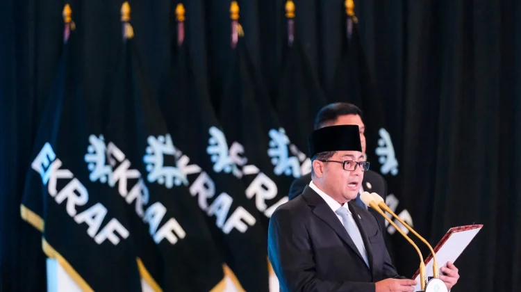 Minister of Creative Economy Inaugurates New Ministry Officials