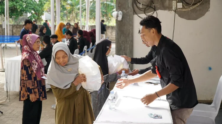 Pertamina Launches Subsidized Market Program for Low-Income Families