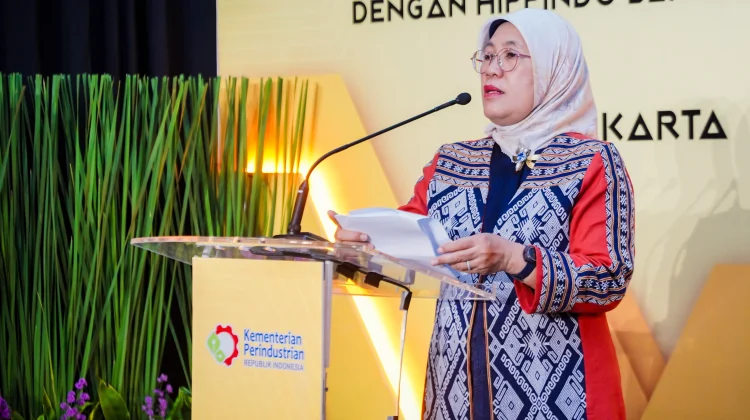 Indonesia Boosts SME Fashion, Craft Competitiveness Through Strategy