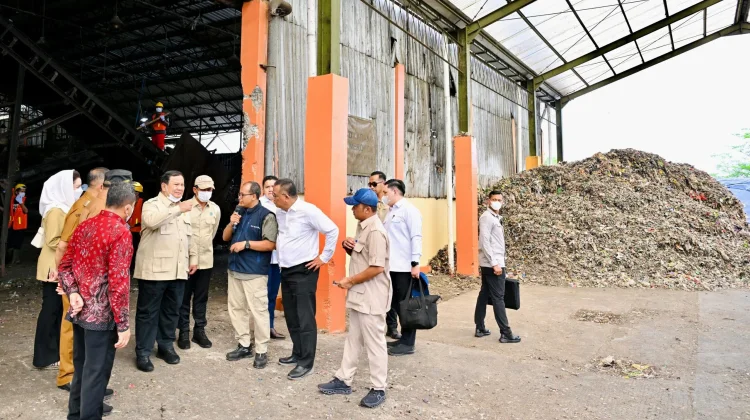 Prabowo Targets Indonesia’s Waste Problem Under Control Within Three Years