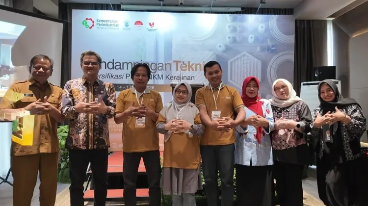Indonesia's Government Boosts the Competitiveness of Craft SMEs
